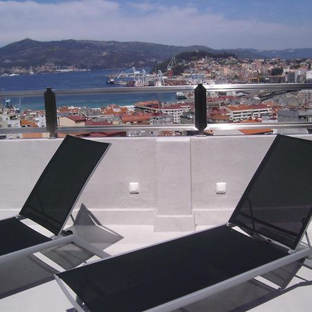 Zenit Vigo Hotel Bagian luar foto
