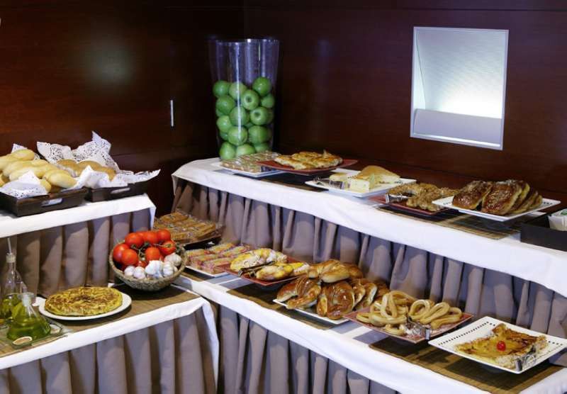 Zenit Vigo Hotel Bagian luar foto